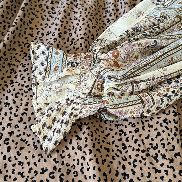 Entro Flowy Blouse SZ Small - Picture 5 of 9